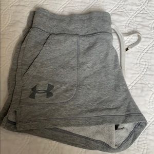 Athletic shorts